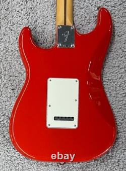 Fender Player II Stratocaster, Rosewood Fingerboard, Coral Red Finish MIM