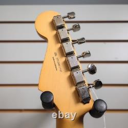 Fender Player II Stratocaster-Transparent Cherry Burst
