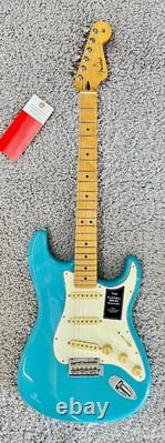 Fender Player II Stratocaster guitar, Maple Fingerboard, Aqua Tone Blue MIM