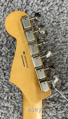 Fender Player II Stratocaster guitar, Maple Fingerboard, Black Finish MIM