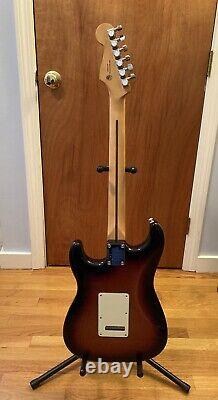 Fender Player Plus Stratocaster 3 Color Sunburst Mint