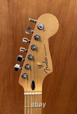 Fender Player Plus Stratocaster 3 Color Sunburst Mint