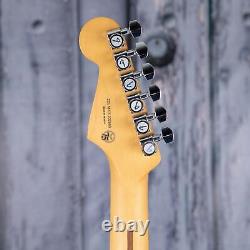 Fender Player Plus Stratocaster HSS, 3-Color Sunburst