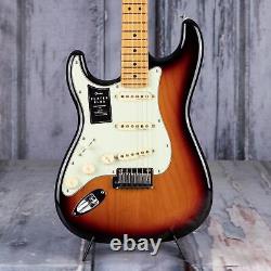 Fender Player Plus Stratocaster Left-Handed, 3-Color Sunburst