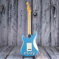 Fender Player Plus Stratocaster, Opal Spark