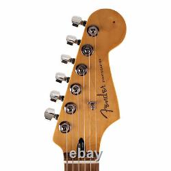 Fender Player Plus Stratocaster Pau Ferro Aged Candy Apple Red