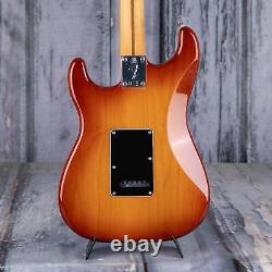 Fender Player Plus Stratocaster, Sienna Sunburst