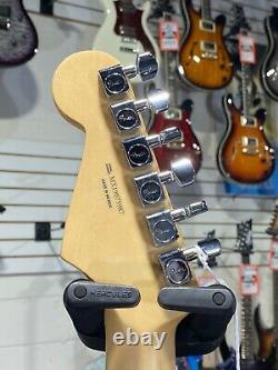 Fender Player Series Stratocaster HSS 3-Tone Sunburst Maple Neck w Free Shipping