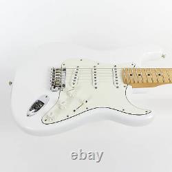 Fender Player Series Stratocaster Maple Polar White