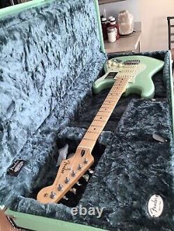 Fender Player Stratocaster 2021 MIM Surf Pearl Green NEW With Matching Fender Case