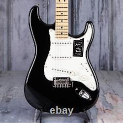 Fender Player Stratocaster, Black