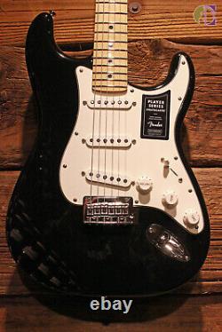 Fender Player Stratocaster, Black, Maple Fingerboard Free shipping lower USA