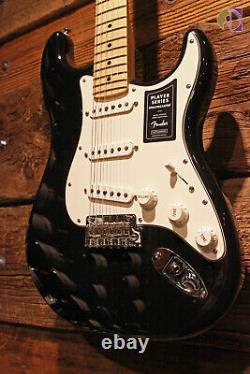 Fender Player Stratocaster, Black, Maple Fingerboard Free shipping lower USA