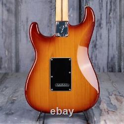 Fender Player Stratocaster HSH, Tobacco Sunburst