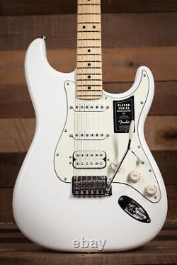 Fender Player Stratocaster HSS, Maple FB, Polar White