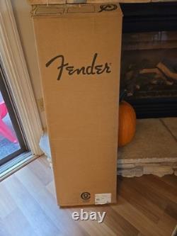Fender Player Stratocaster MN SSS 3-color Sunburst withMaple Neck and Fretboard