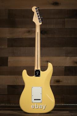 Fender Player Stratocaster, Maple Fingerboard, Buttercream