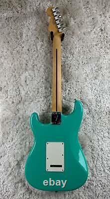 Fender Player Stratocaster Sea Foam Green