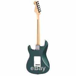 Fender Player Stratocaster Sherwood Green Metallic with3-Ply Parchment Pickguard