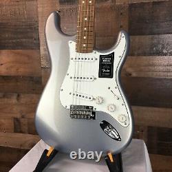 Fender Player Stratocaster Silver with Pau Ferro, NEW IN BOX, Free Ship, 087