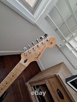 Fender Player Stratocaster with Noiseless Pickups