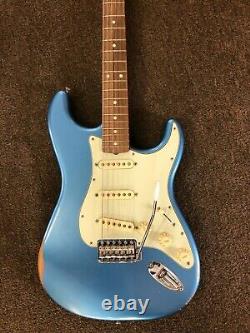 Fender Road Worn 60's Stratocaster Electric Guitar in Lake Placid Blue