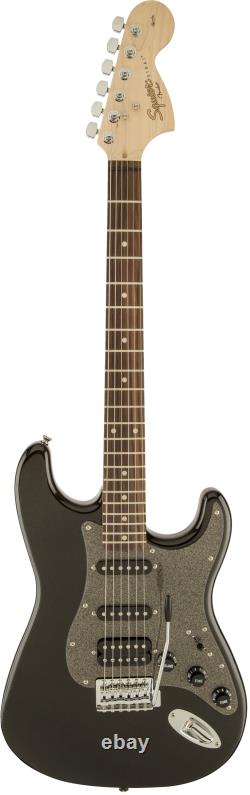 Fender Squier Affinity Stratocaster HSS Montego Black Metallic with Gig Bag