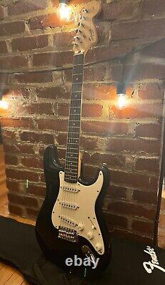 Fender Squier Stratocaster, Affinity Series, Black, with Soft Case & Whammy Bar