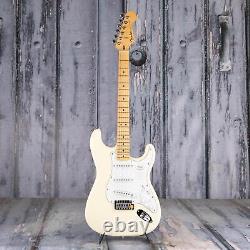 Fender Standard Stratocaster, Olympic White