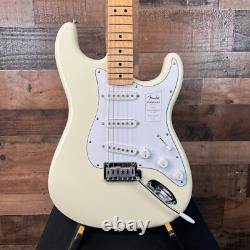 Fender Standard Stratocaster, Olympic White, Free Ship, 646 Fender Standard Stratocaster, Olympic White, Free Ship, 646