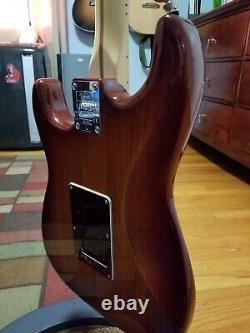 Fender Stratocaster 2021/22 Mod Shop Roasted Pine
