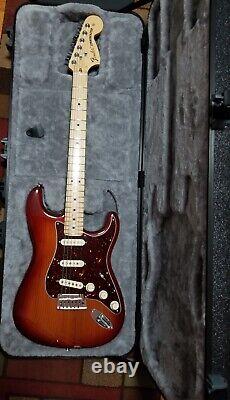 Fender Stratocaster 2021/22 Mod Shop Roasted Pine