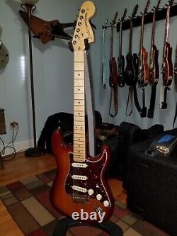 Fender Stratocaster 2021/22 Mod Shop Roasted Pine