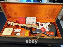 Fender Stratocaster Electric Guitar Eric Clapton Pewter with Maple Fingerboard