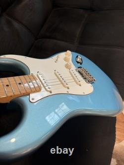 Fender Stratocaster Electric Guitar Tidepool Blue Maple Fretboard