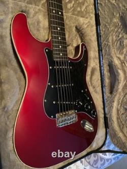 Fender Stratocaster MIJ Electric Guitar 2015 Red with Fender Deluxe Hard Case
