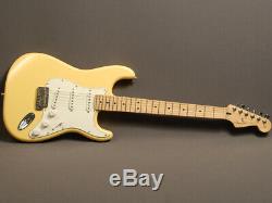 Fender Stratocaster Player MN Buttercream