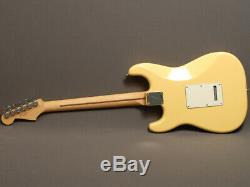 Fender Stratocaster Player MN Buttercream