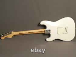 Fender Stratocaster Player MN Polar White