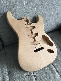 Fender Stratocaster SSS Alder Body Ultra Light 3lbs 15oz 2 Piece Musikraft