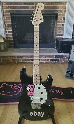 Fender Stratocaster Squire Hello Kitty. In Purrrfect Condition