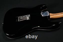 Fender Tom Morello Stratocaster Rosewood Fingerboard Black 837