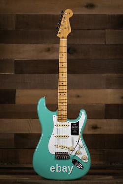 Fender Vintera'50s Stratocaster, Maple Fingerboard, Seafoam Green