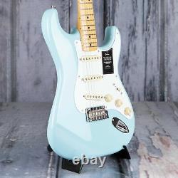 Fender Vintera'50s Stratocaster Modified, Daphne Blue