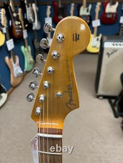 Fender Vintera'60s Stratocaster Electric Guitar Ice Blue Metallic