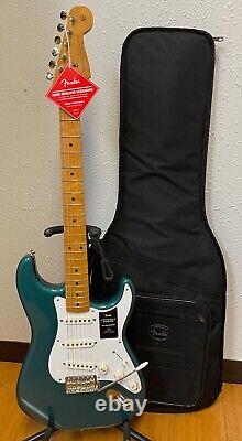 Fender Vintera II'50s Stratocaster Maple Ocean Turquoise Electric Guitar