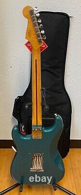 Fender Vintera II'50s Stratocaster Maple Ocean Turquoise Electric Guitar