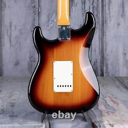 Fender Vintera II'60s Stratocaster, 3-Color Sunburst