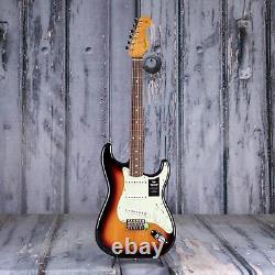 Fender Vintera II'60s Stratocaster, 3-Color Sunburst