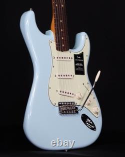 Fender Vintera III Early'60s Stratocaster, Rosewood FB, Sonic Blue